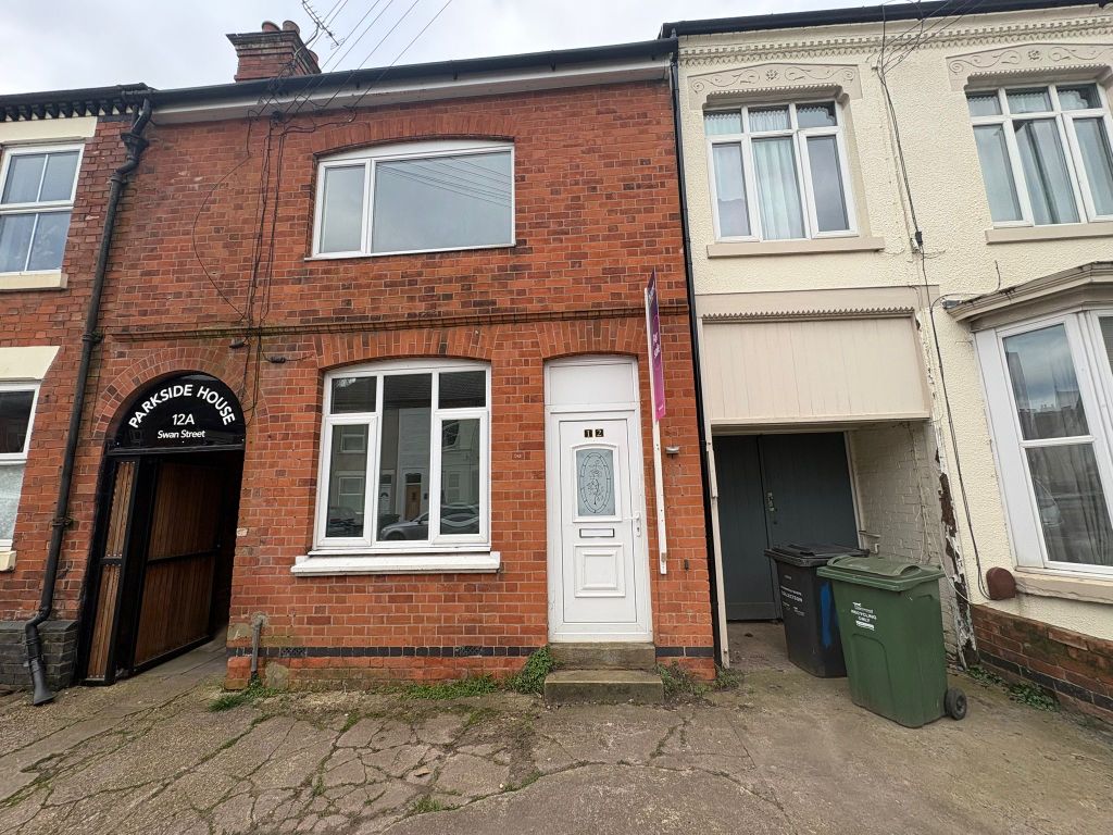 Property photo 1 of 10 Front