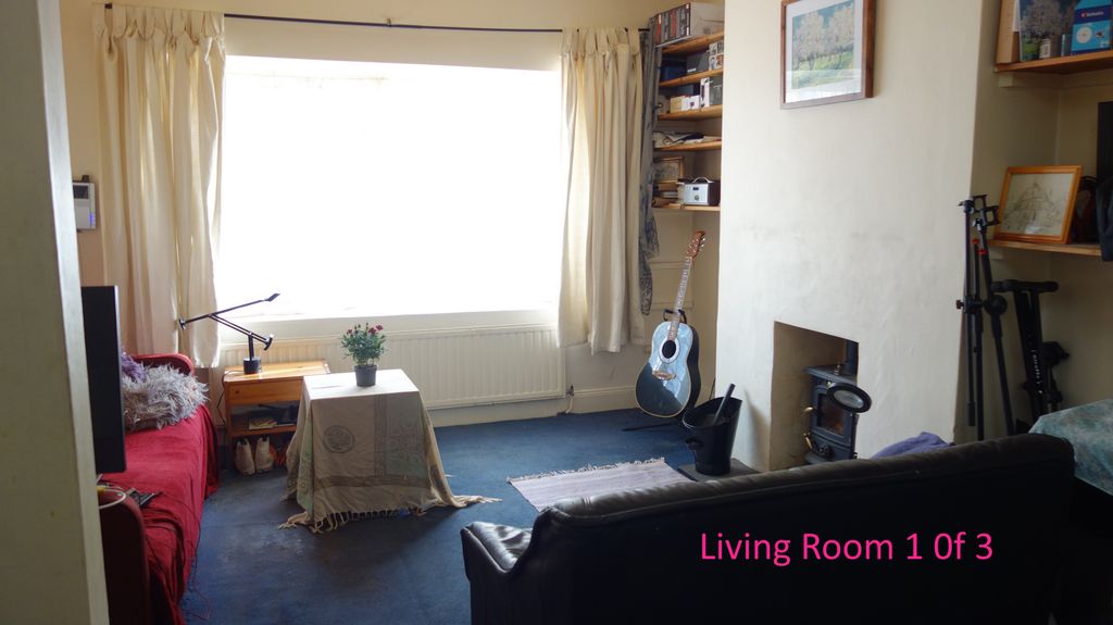 Property photo 2 of 20