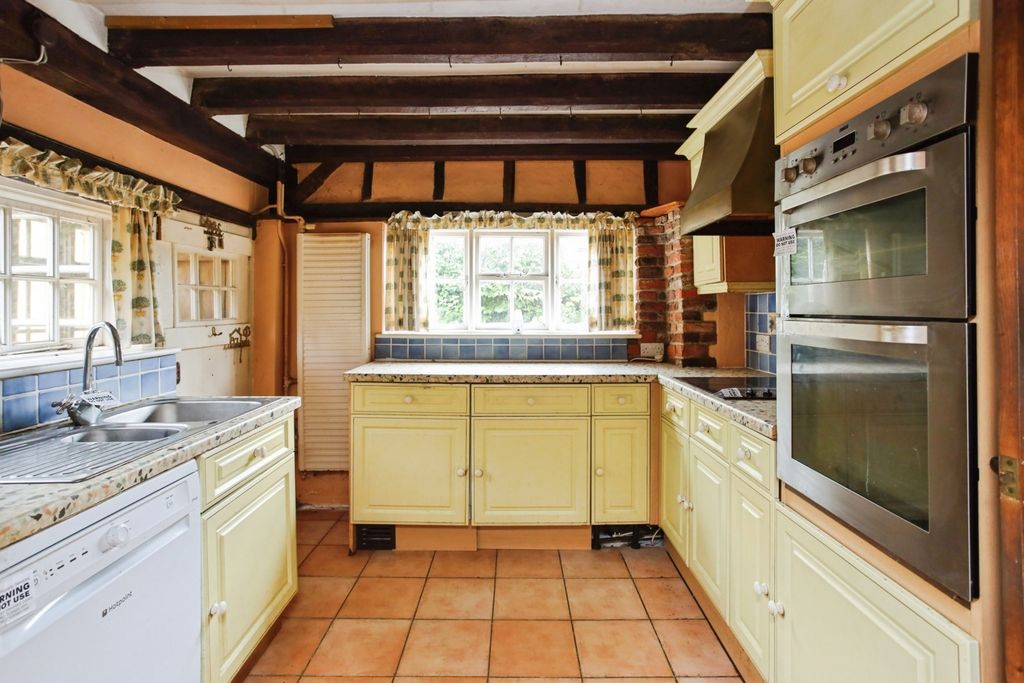 Property photo 3 of 13 Pbox-Img.Jpg