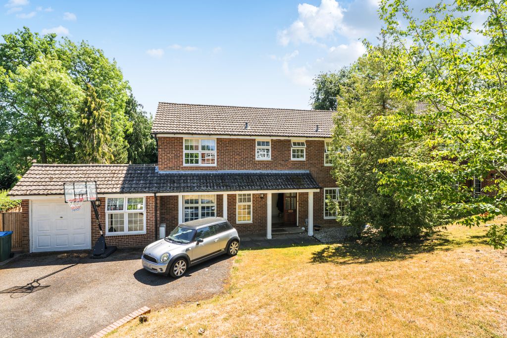 Property photo 1 of 7