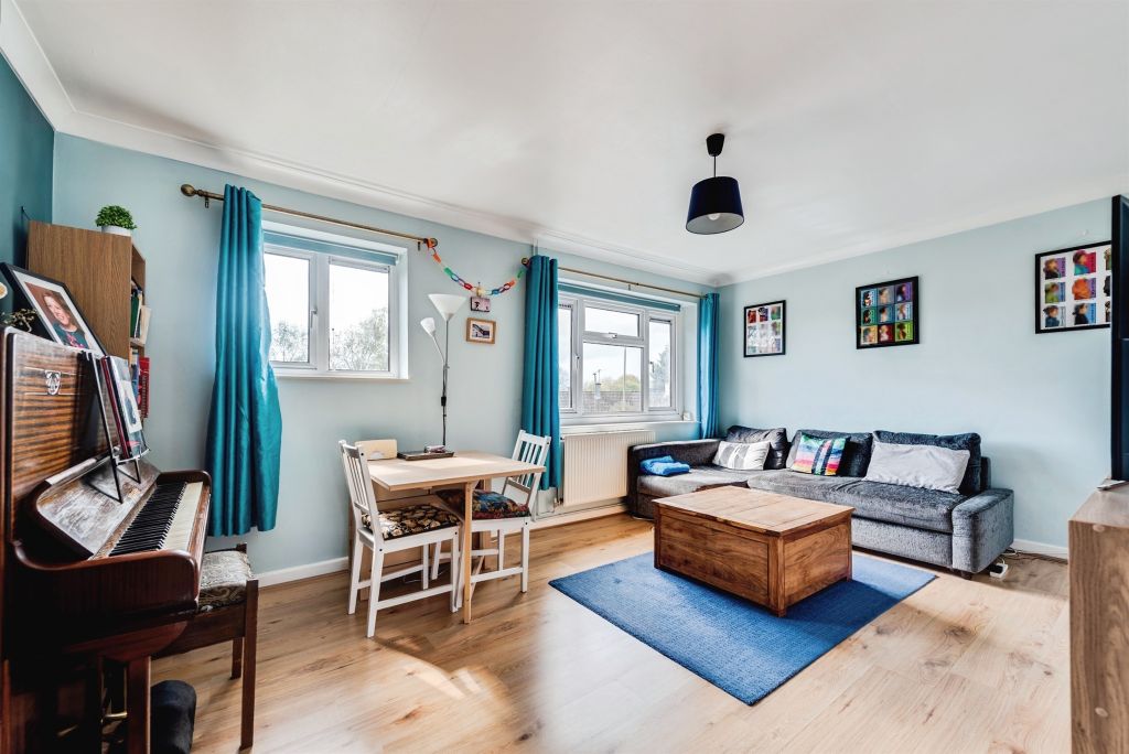 Property photo 3 of 9