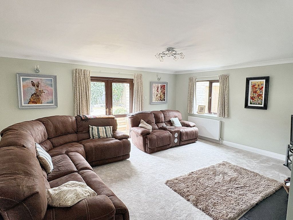 Property photo 3 of 19 Not Specified