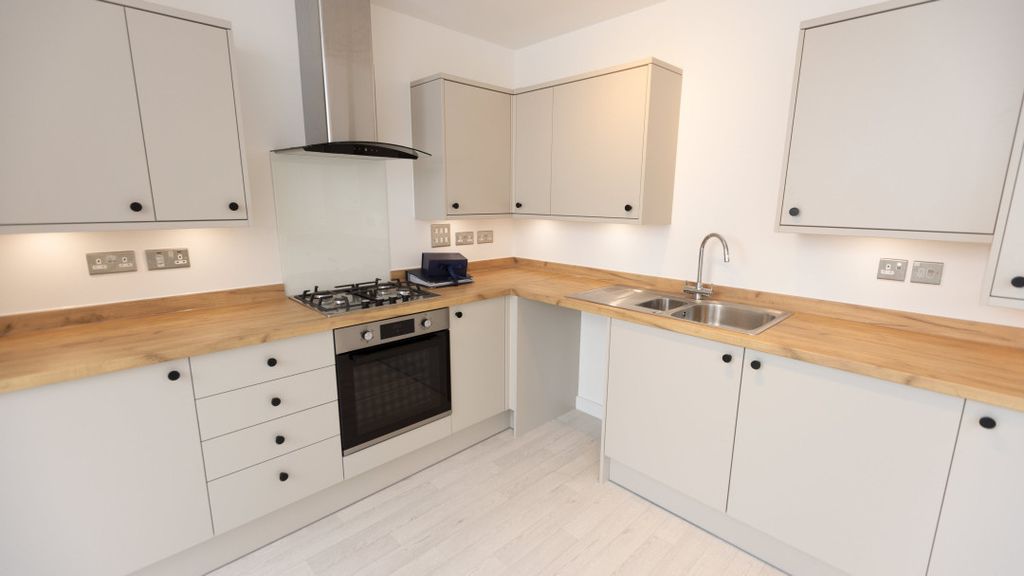 Property photo 3 of 10 Plot Image