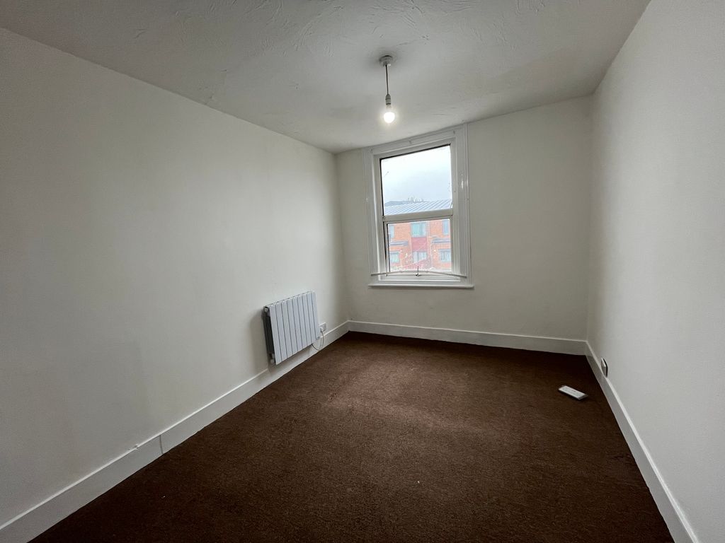 Property photo 3 of 3 Img_5435