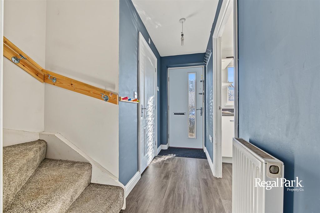 Property photo 3 of 15 Hallway
