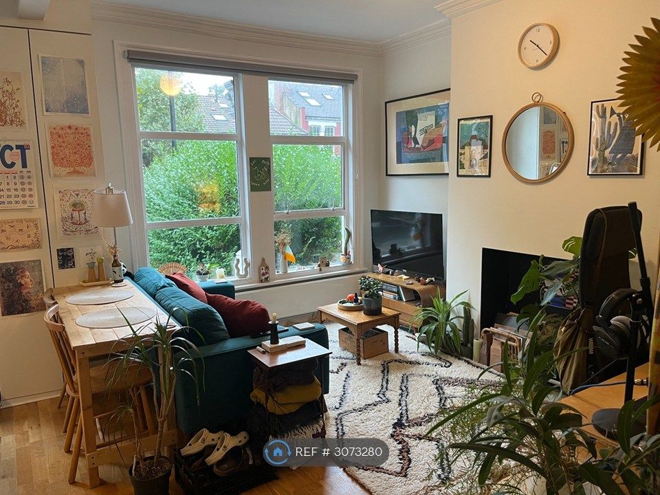 Property photo 3 of 5