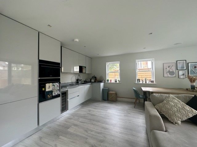 Property photo 2 of 14 2