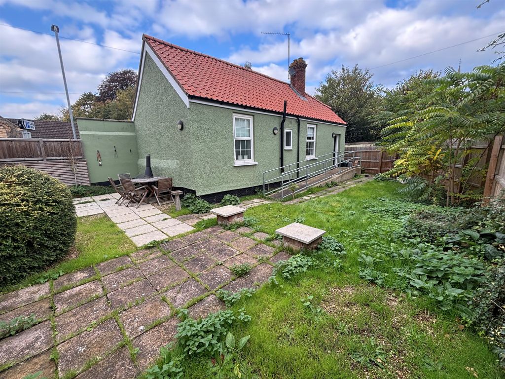 Property photo 1 of 10