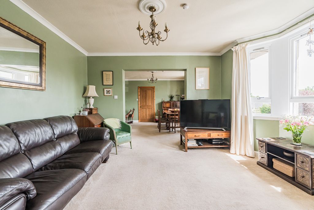 Additional image 8 of 4 bed flat for sale184 West Main Street, Broxburn EH52