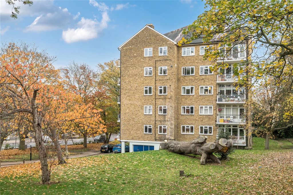 Property photo 2 of 20 Picture No. 02