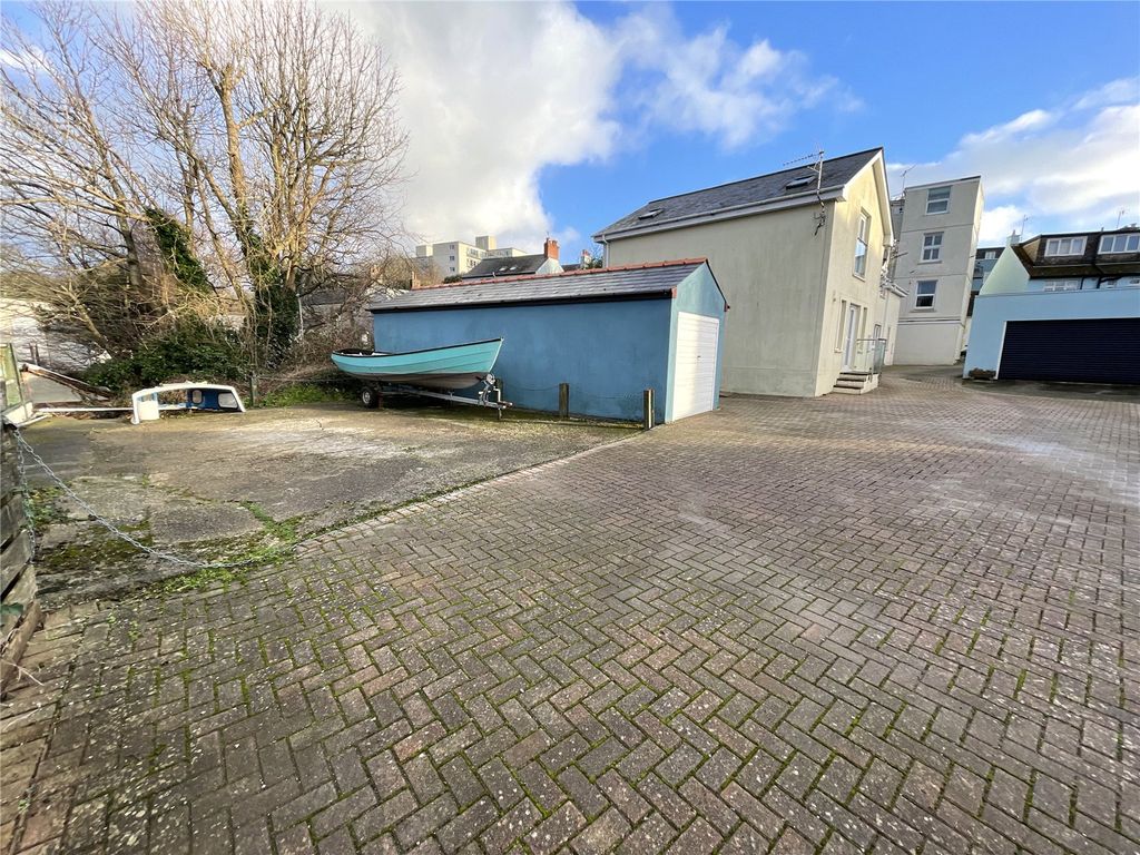 Property photo 2 of 3 Picture No. 03