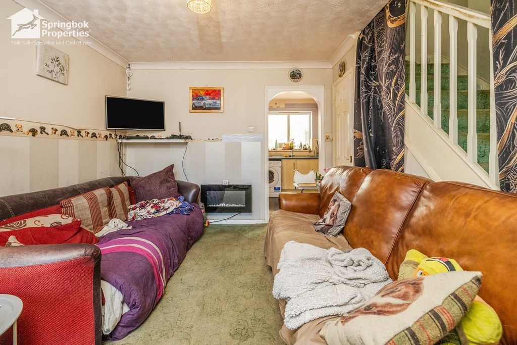 Property photo 3 of 17 Image 2