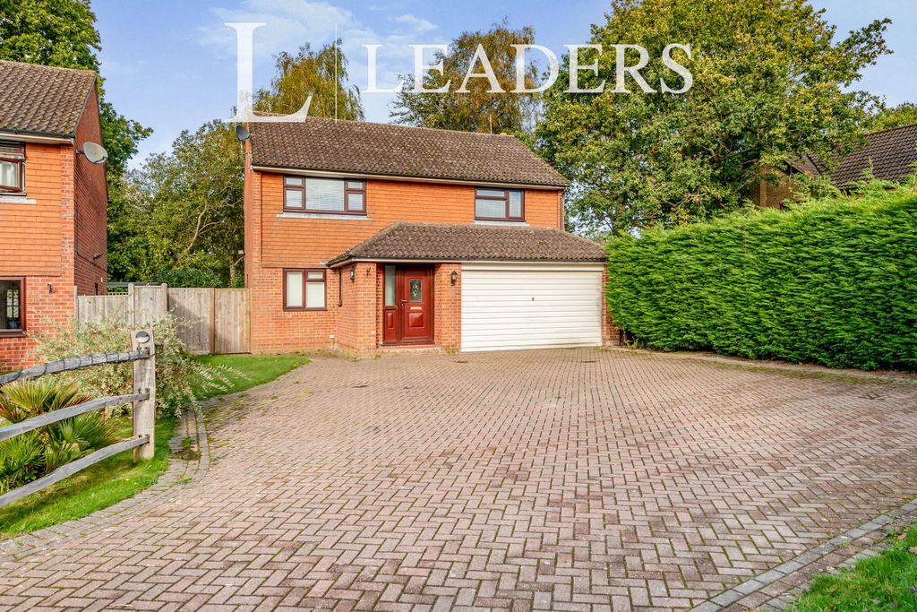 Property photo 1 of 10 External