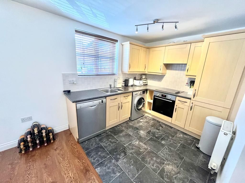 Property photo 3 of 12 Image