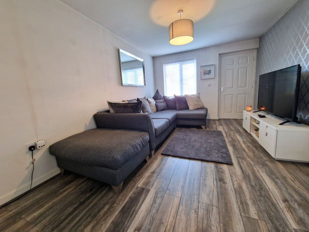 Property photo 3 of 16 Photograph 3