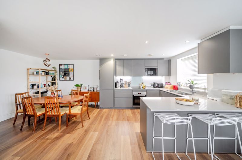 Property photo 3 of 12 Photo 12