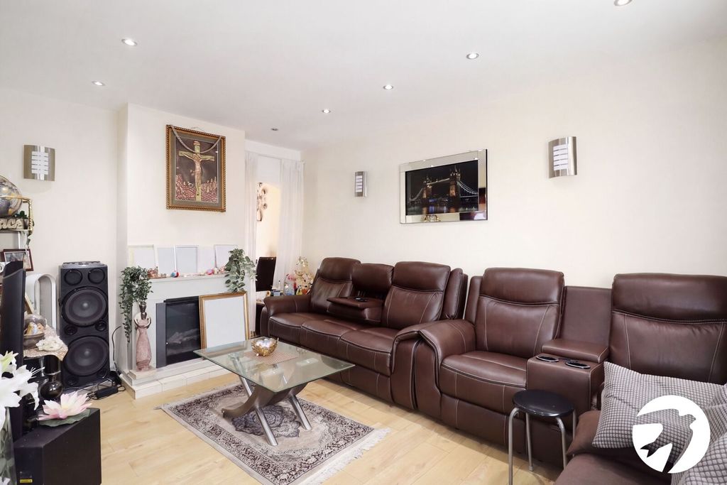 Property photo 2 of 16 Picture No. 16