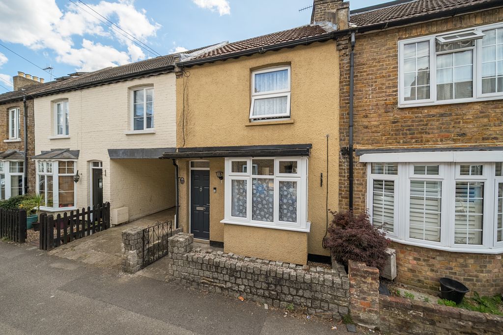Property photo 1 of 10