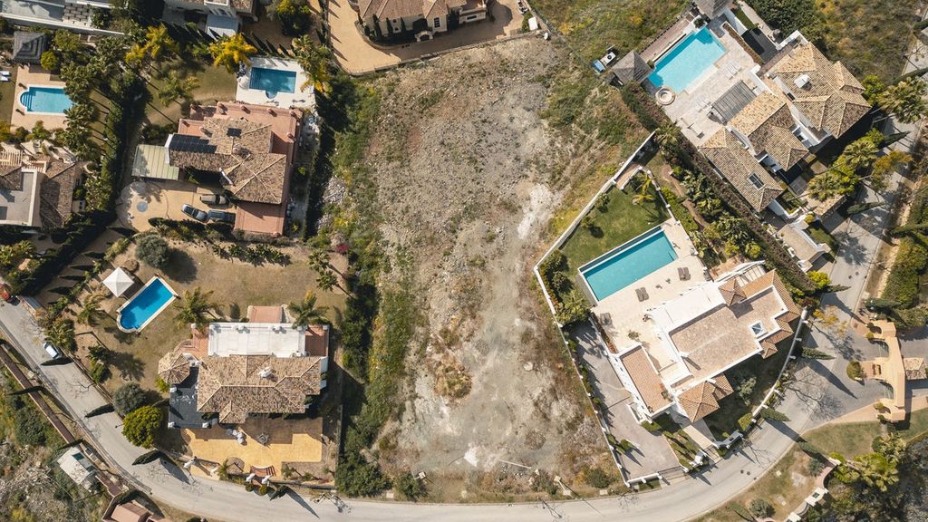 Property photo 2 of 6