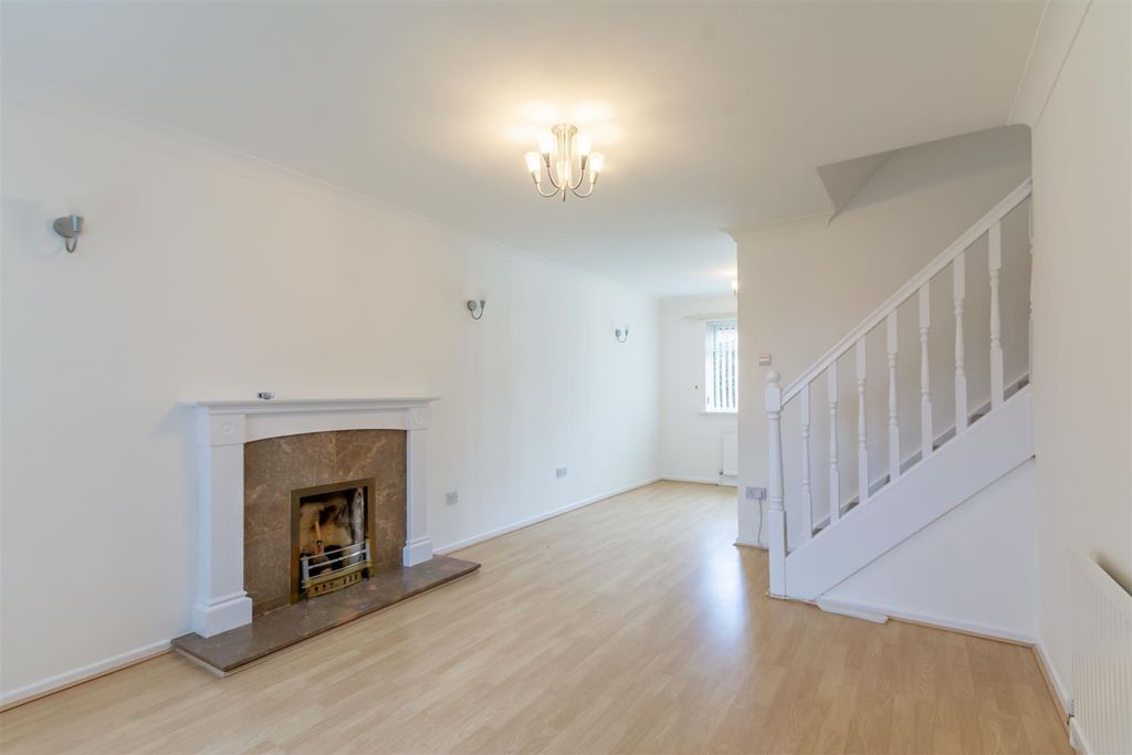 Property photo 3 of 13 Ccltd19.Jpg