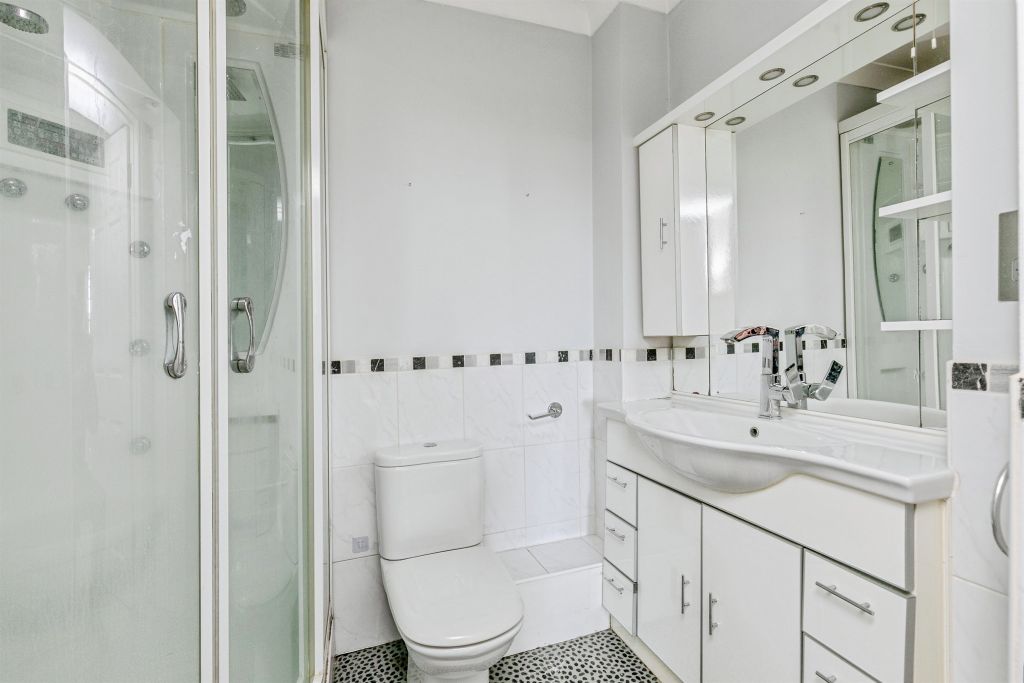 Additional image 10 of 3 bed flat for saleBeckspool Road, Frenchay, Bristol BS16