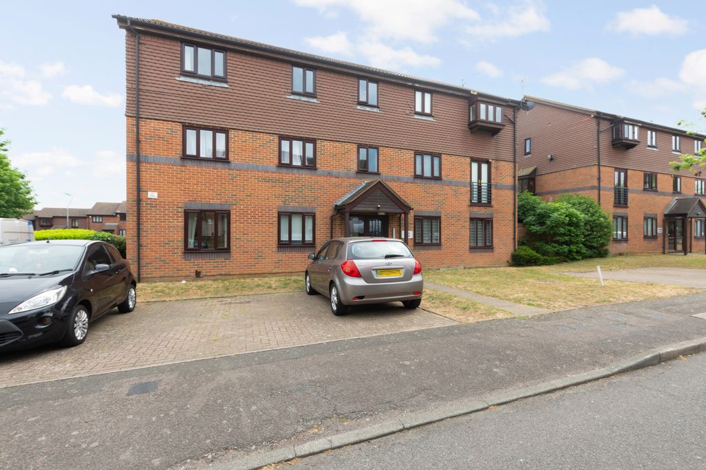 Property photo 1 of 10 1Â Bedroom Flat For Sale In Crayford