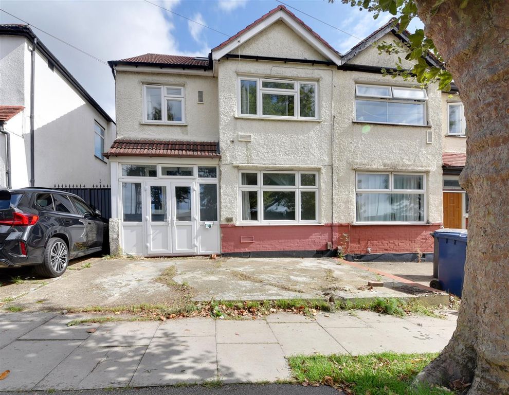 Property photo 1 of 13