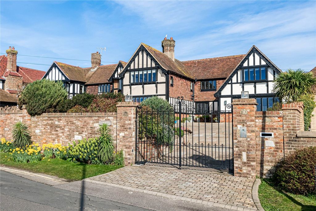 Property photo 1 of 42 Entrance