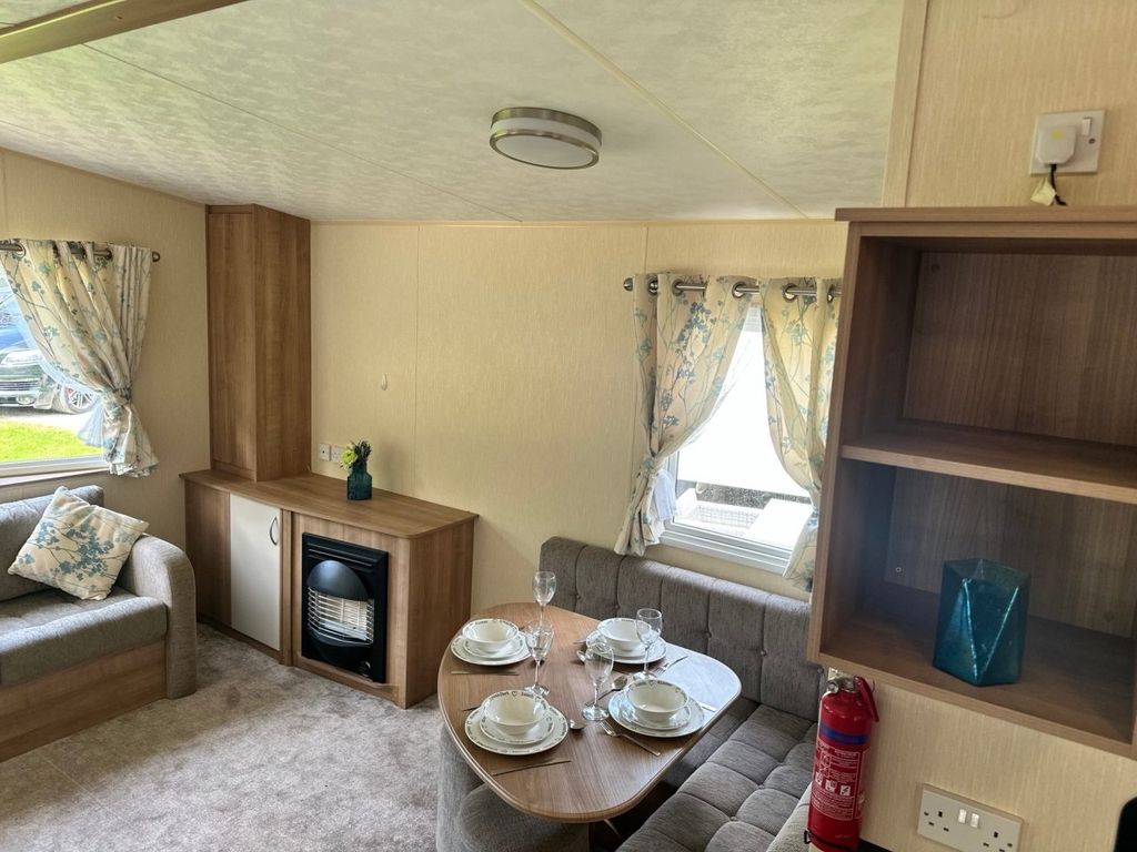 Property photo 3 of 12 Abi Sunscape 2013 Vs847289 85654760.Jpeg