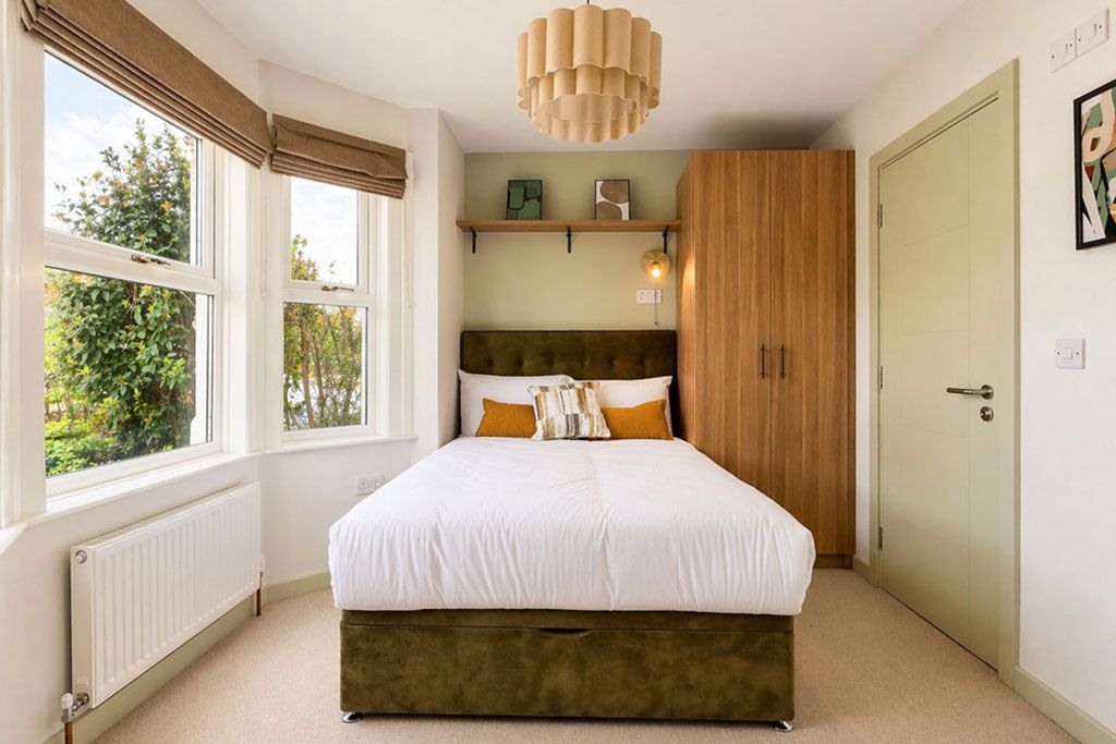 Property photo 3 of 11