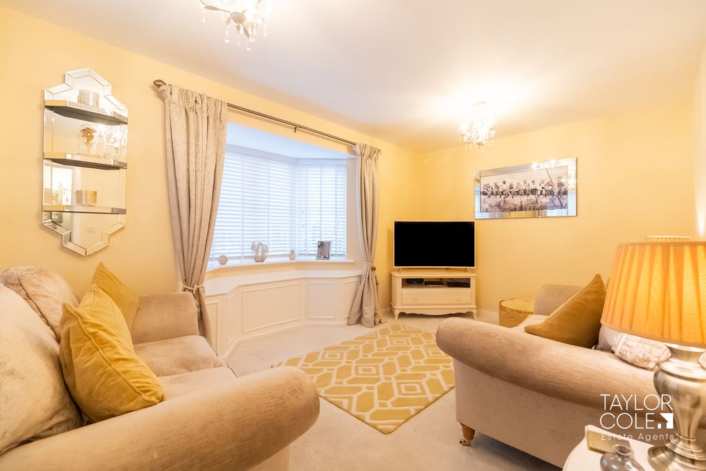 Property photo 3 of 30