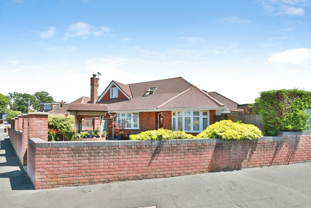 Property photo 1 of 19 Pbox-Img.Jpg