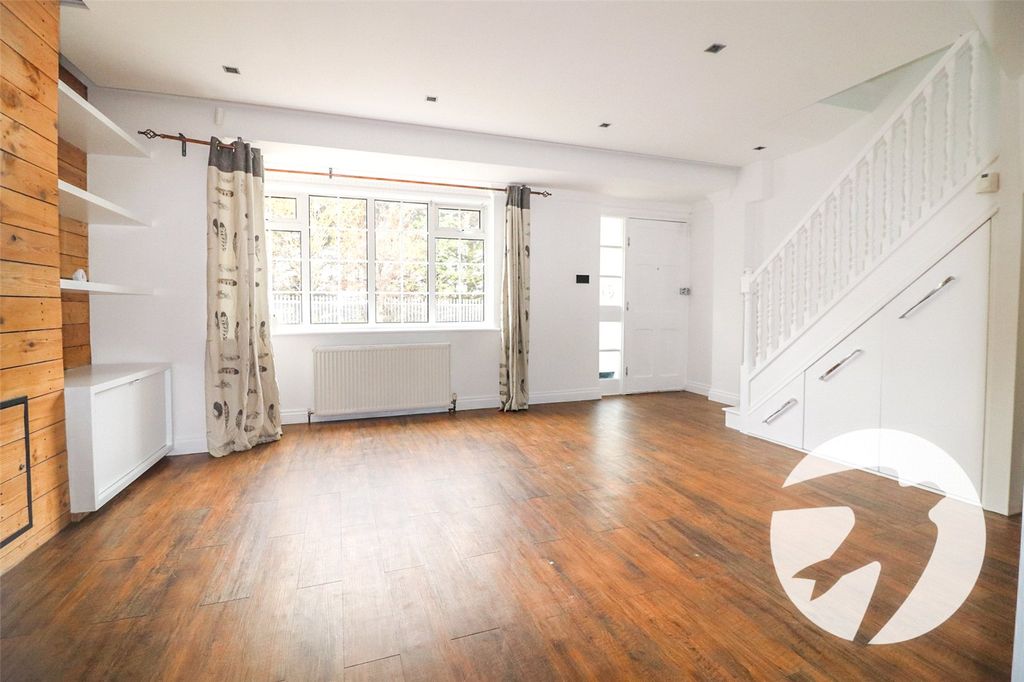 Property photo 2 of 16 Picture No. 55