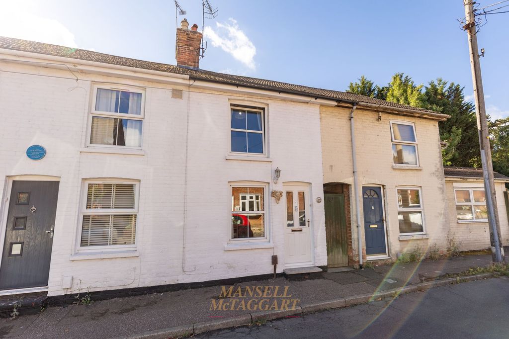 Property photo 1 of 19