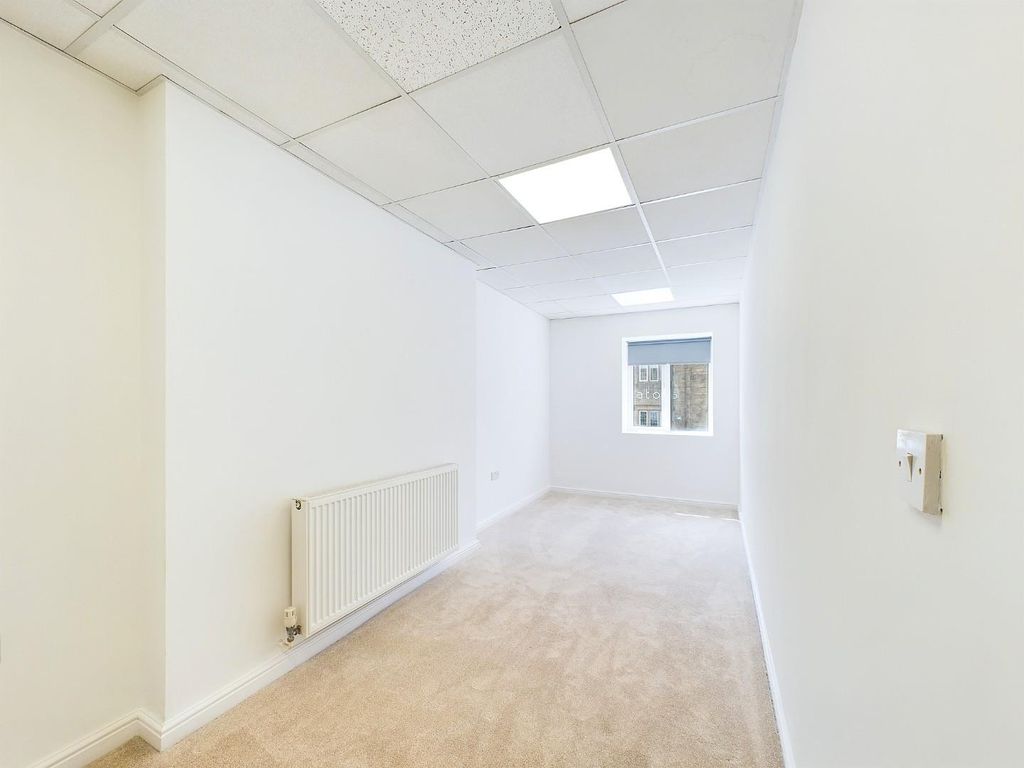 Property photo 1 of 4 Cam01268G0-Pr0147-Still001.Jpg