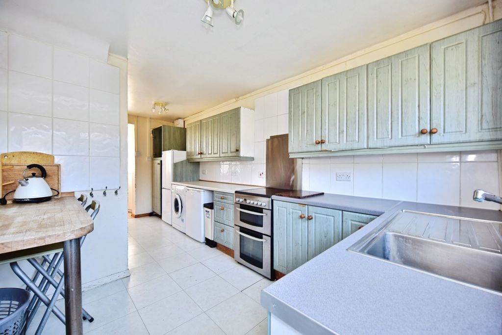 Property photo 3 of 16 Pbox-Img.Jpg