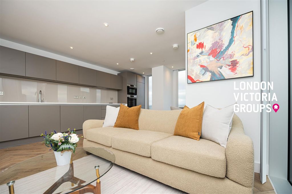 Property photo 3 of 24 1-5693.Jpg