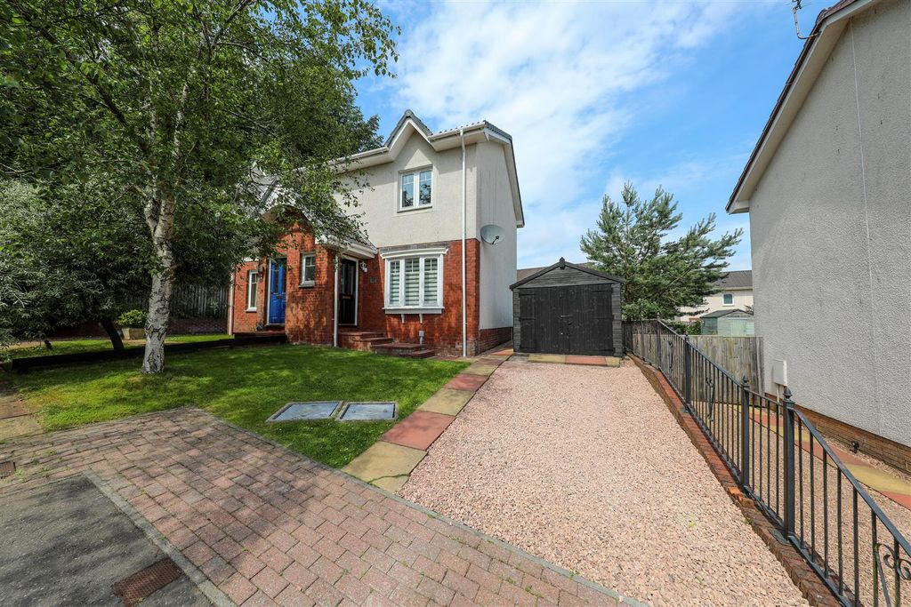 Property photo 1 of 18 A