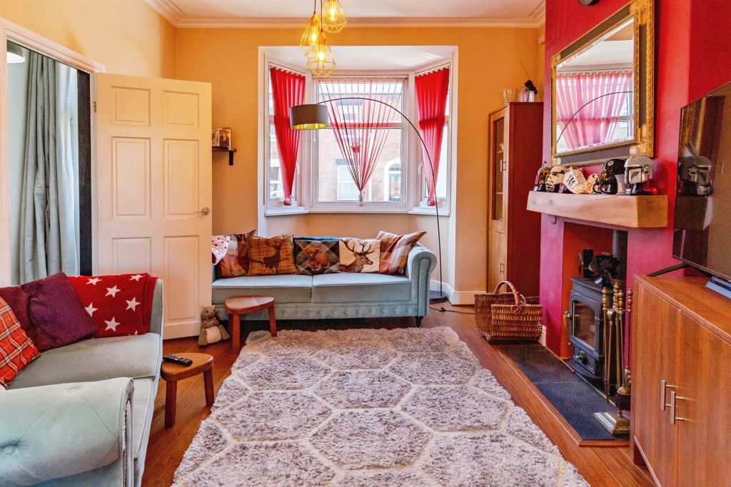 Property photo 2 of 17