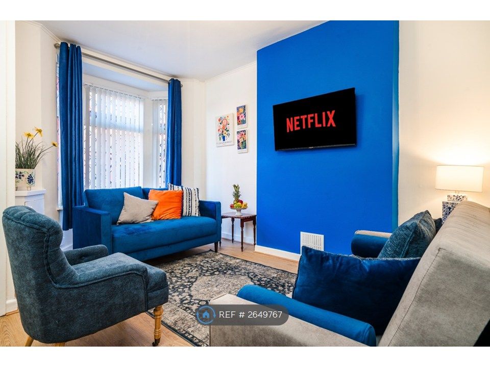 Property photo 1 of 28 Living Room - Hosted By Be More Homely