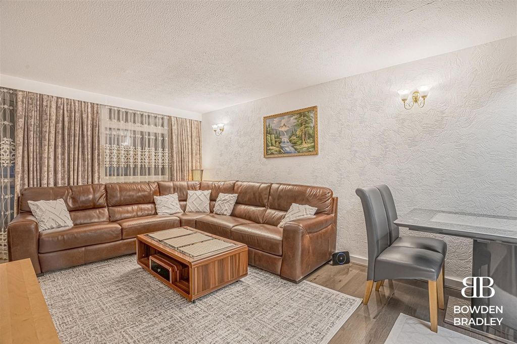 Property photo 2 of 15 Living Room