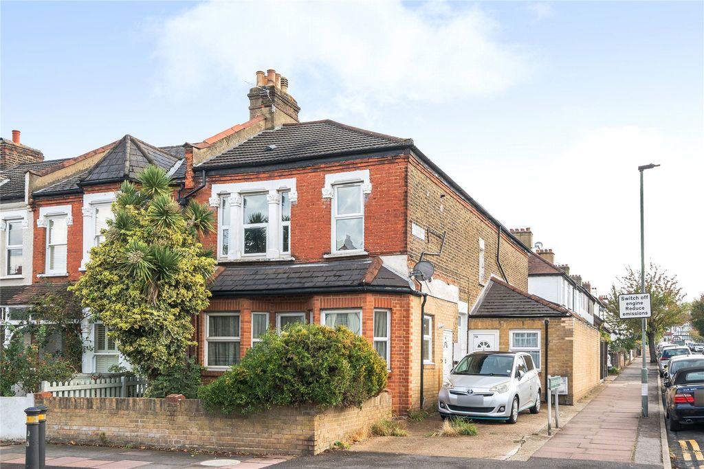 Property photo 1 of 14 Picture No. 05