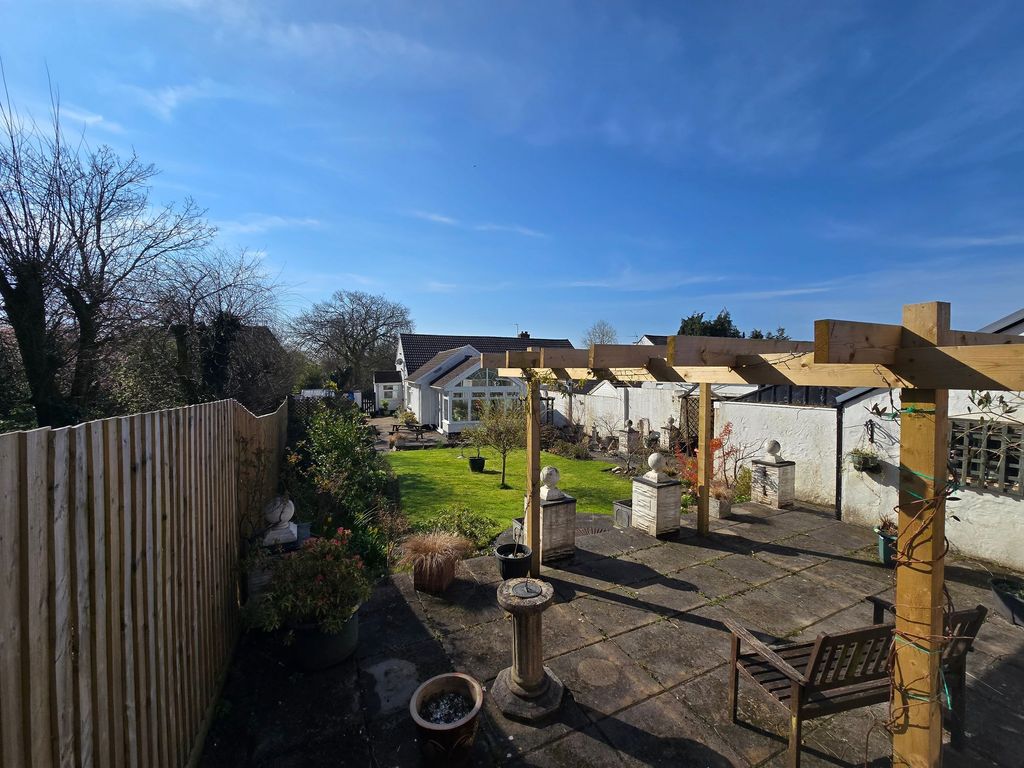 Property photo 2 of 33 Outside