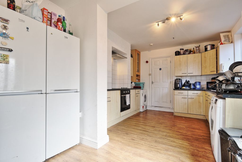 Property photo 2 of 14 113