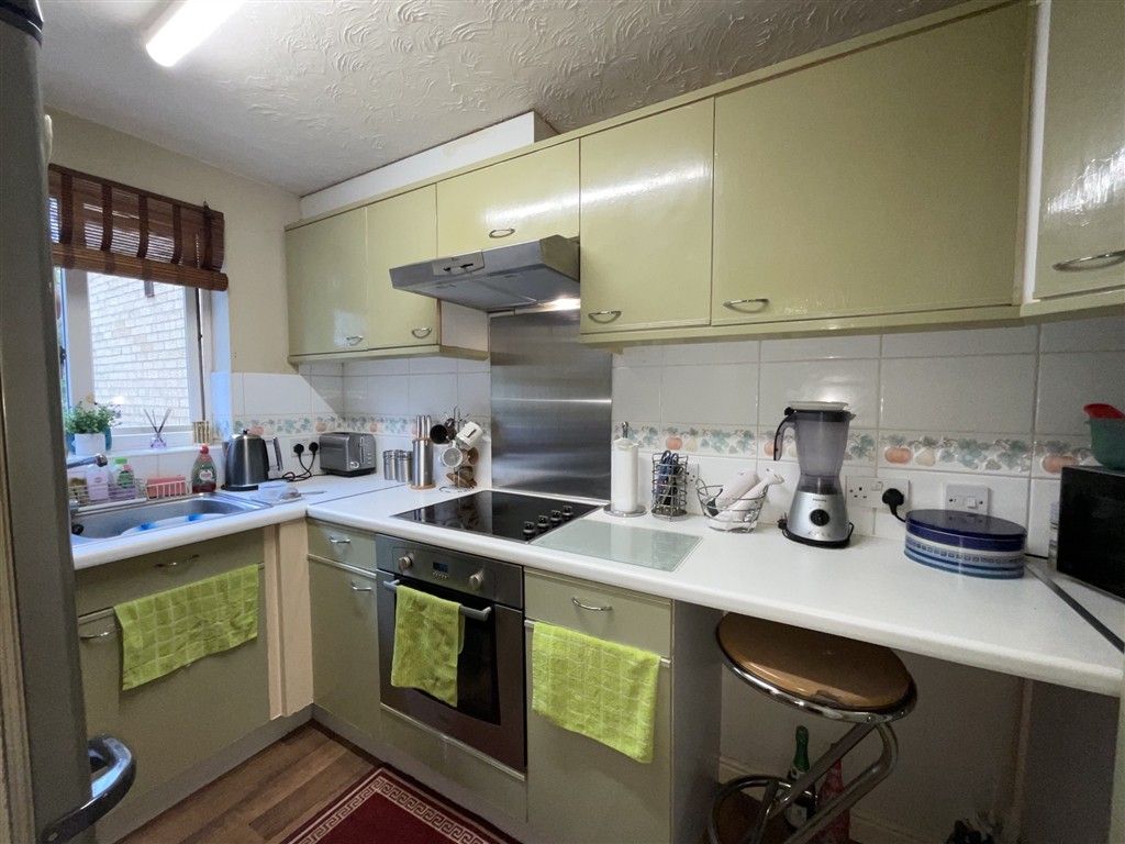 Property photo 2 of 6 Kitchen B