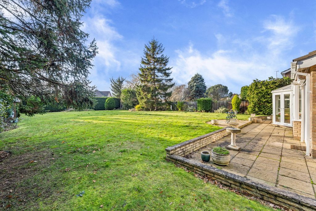 Property photo 3 of 46