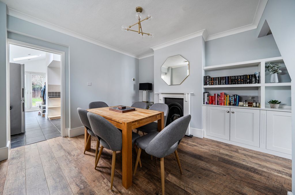 Property photo 3 of 20 1397534-19-6964cd...