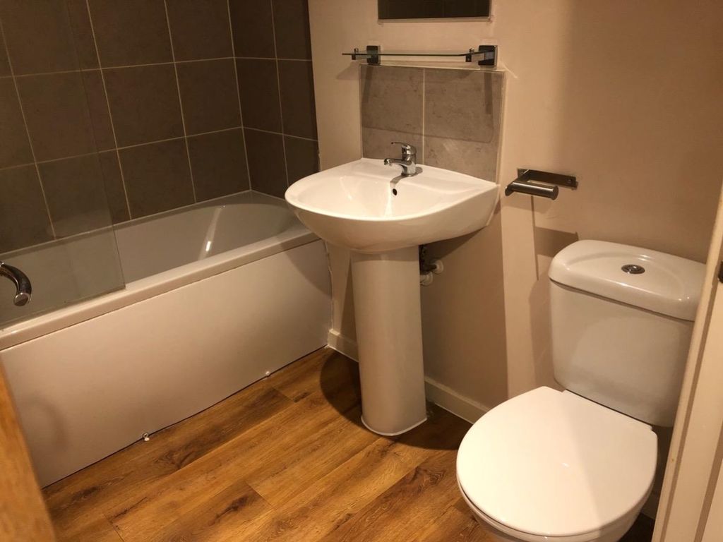 Property photo 2 of 3