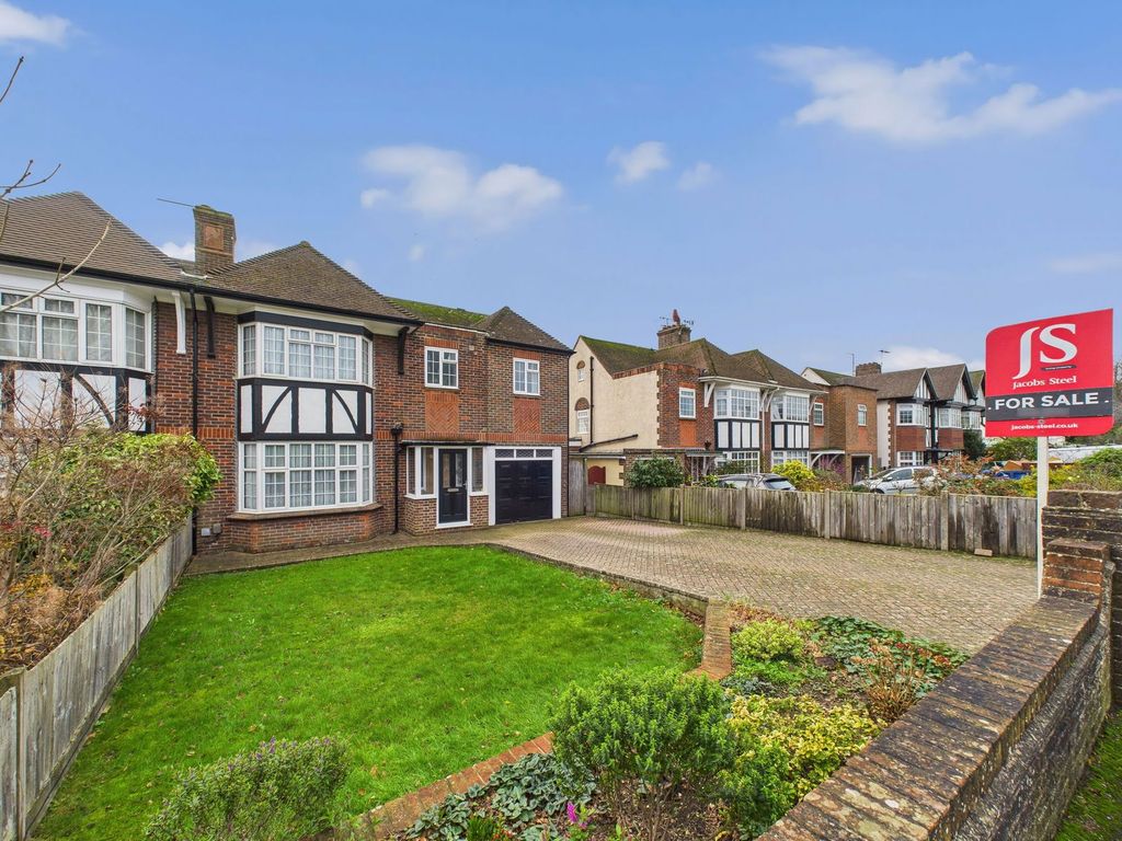 Property photo 1 of 24