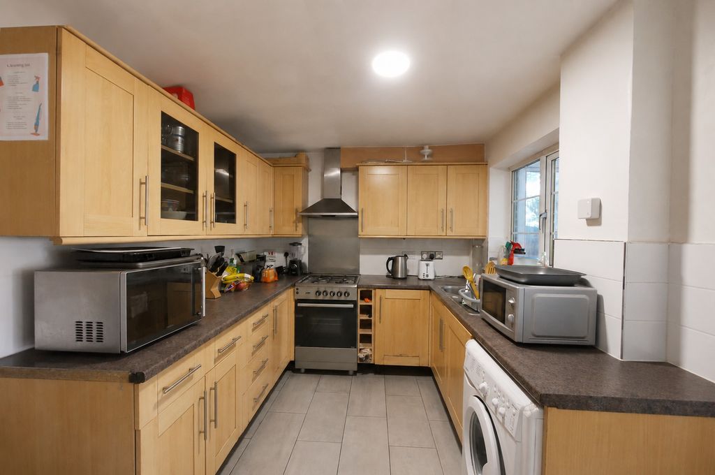 Property photo 2 of 7 5097641